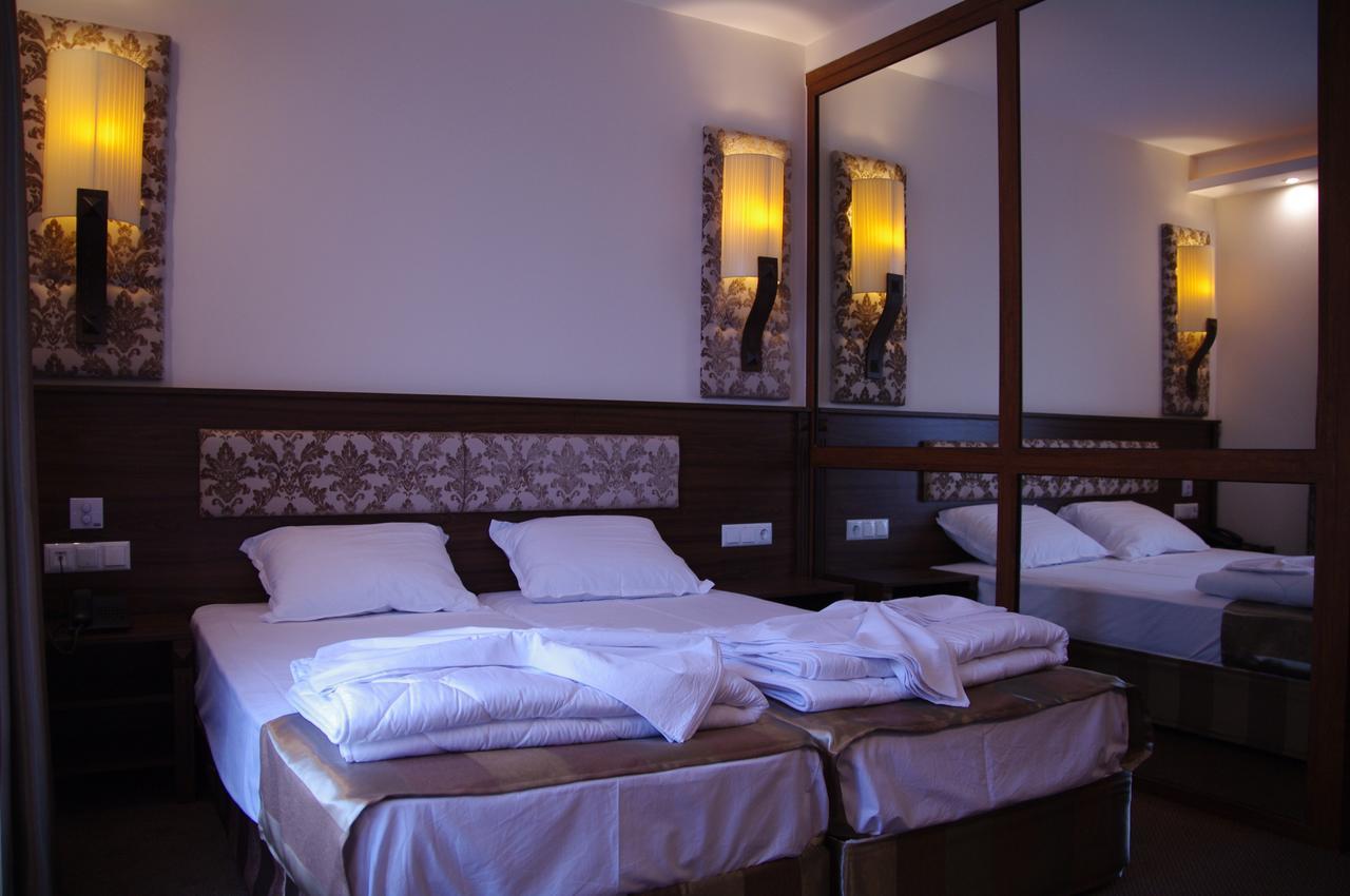 Hotel Aristokrat Obzor Ngoại thất bức ảnh